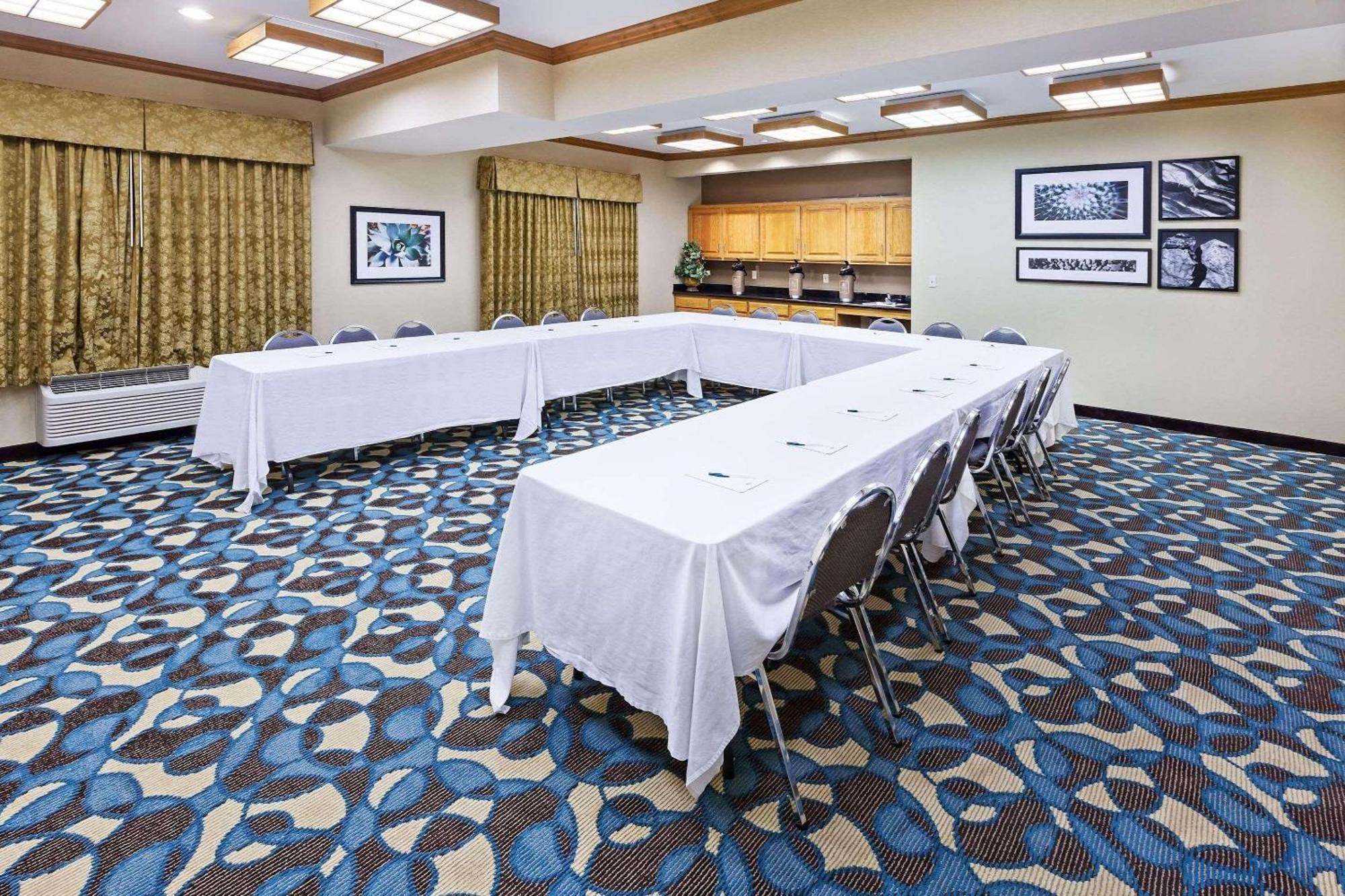 Country Inn & Suites By Radisson, Lubbock, Tx Luaran gambar